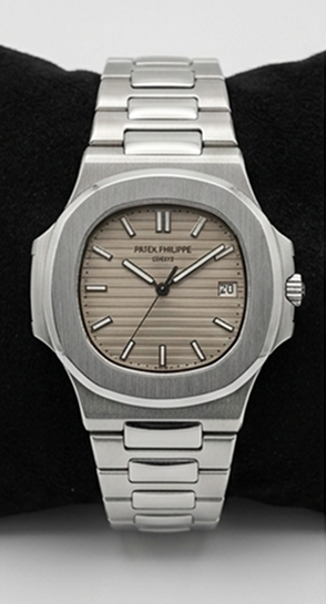 Nautilus-Inspired Luxury Watch: Upgrade Your Wrist Game & Look Sharp.